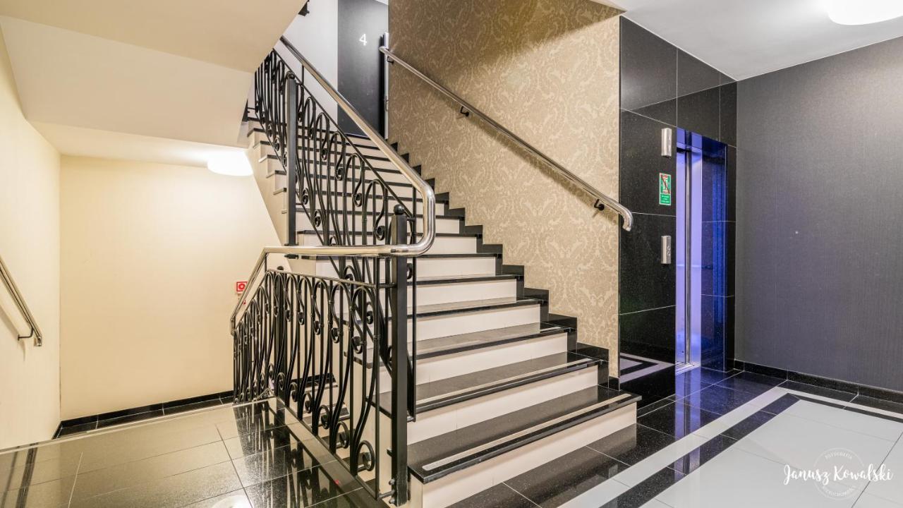 Apartament 117 Hvile 格但斯克 外观 照片